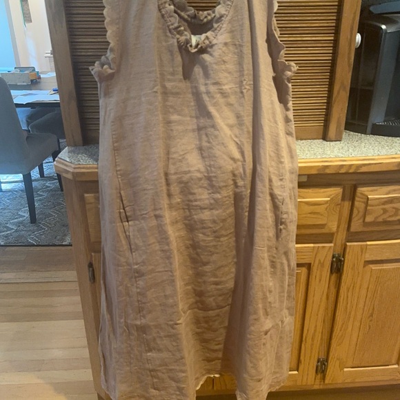 Dazed but Amazed Linen Slip Dress, NEW! - Picture 2 of 4